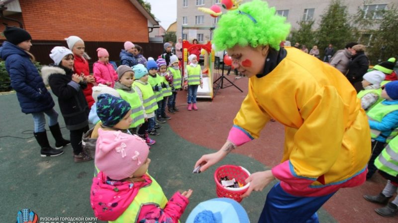 В Тучково открыли две новые детские площадки