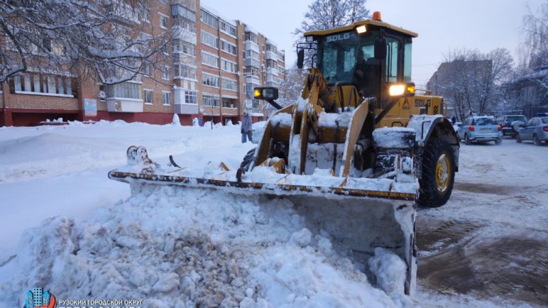 В Рузском округе на устранение последствий снегопада потребуется до двух суток