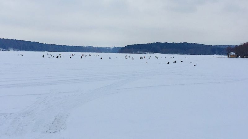 Выход на тонкий лёд водоемов Московской области опасен для жизни