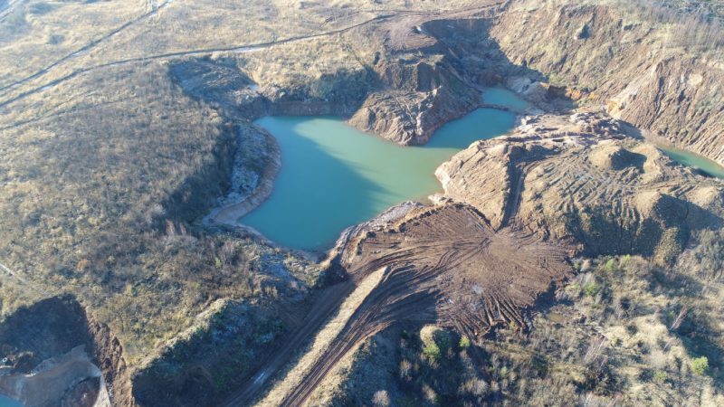 Полицейские не обнаружили мусора в Неверовском карьере