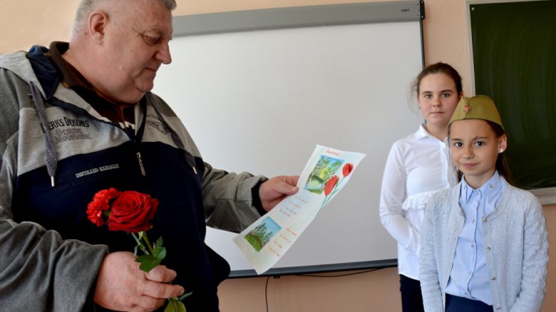 Ветеран рузской милиции провел для гимназистов Урок мужества