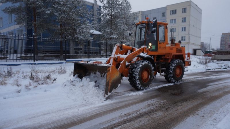 На уборку снега в Рузском городском округе выделено более 60 единиц техники