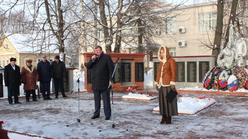 Семьдесят седьмую годовщину освобождения от немецко-фашистских захватчиков отметили в  Дорохово