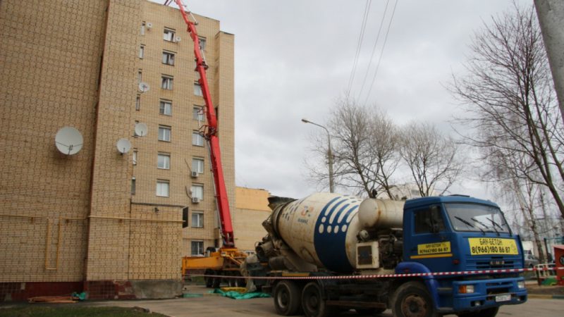 В Рузском городском округе продолжаются работы по капитальному ремонту многоквартирных домов