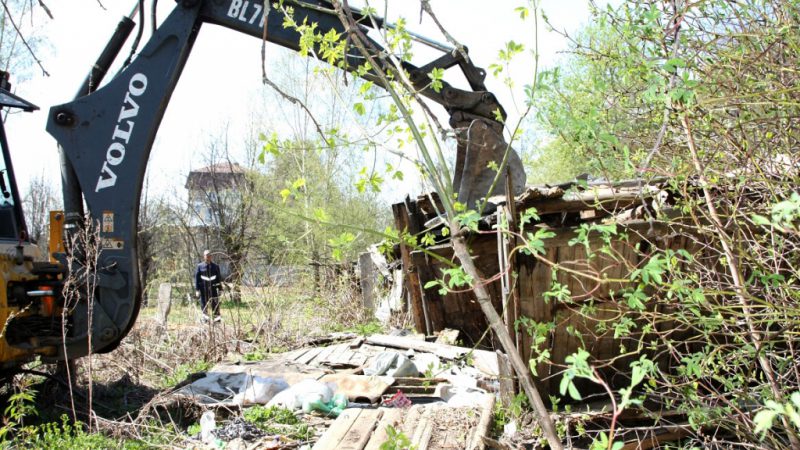 Жители Рузского округа давно просили очистить город от ненужных хозяйственных построек