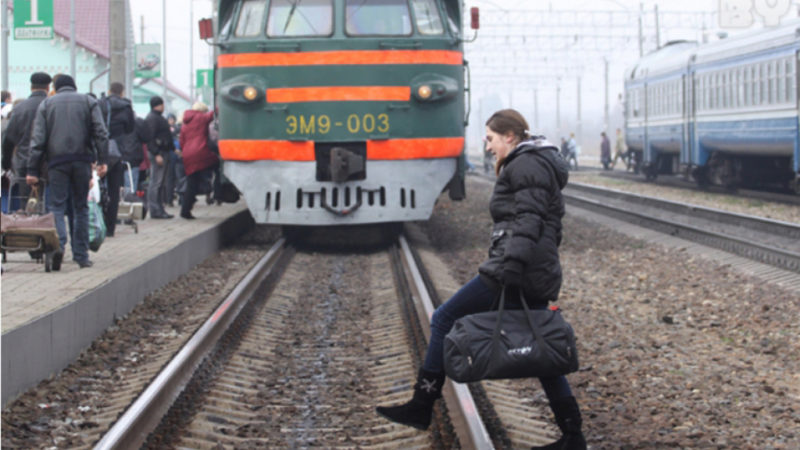 Ружане, не переходите пути в неположенном месте!