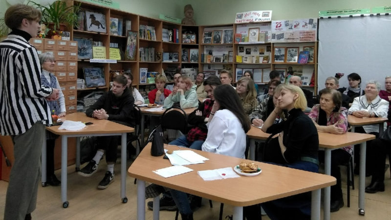 В Тучковской библиотеке отмечают День поэзии