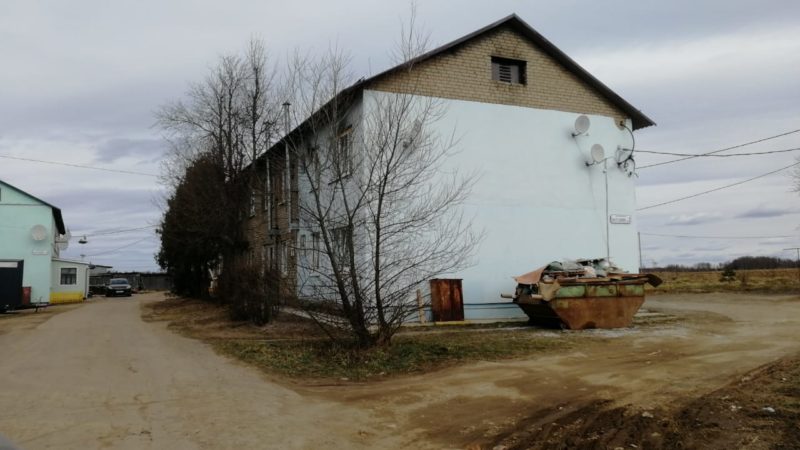 Жильцы сгоревшего дома в деревне Ватулино готовятся вернуться в отремонтированные квартиры