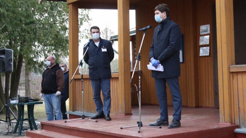 Николай Пархоменко провел встречу с жителями деревни Петрищево