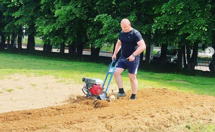 В Рузе приводят в порядок спортивные объекты