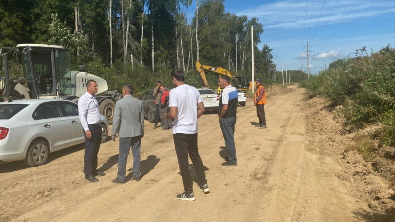 В Рузском округе приводят в порядок дорогу в СНТ