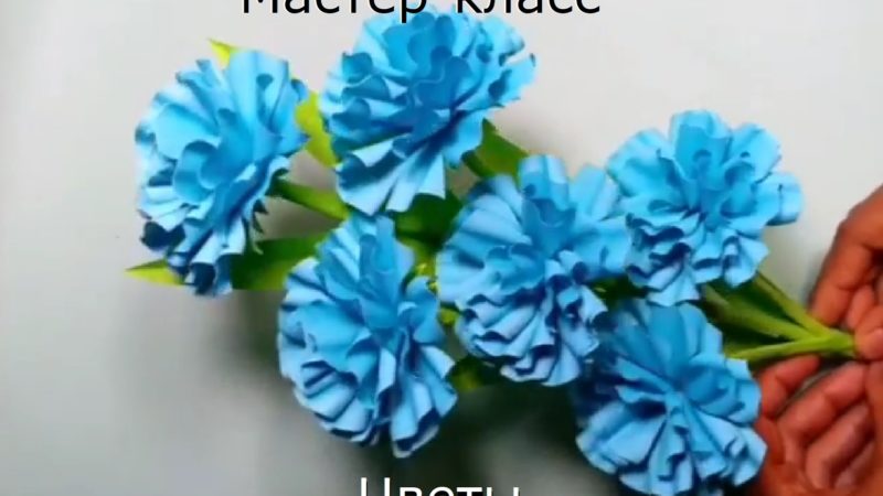 Ружан учили изготовливать цветы