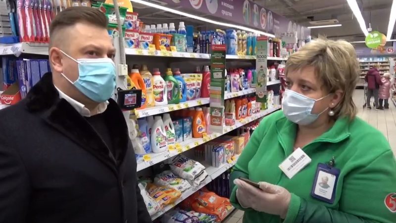 Проверка соблюдения масочного режима в магазинах и аптеке поселка Дорохово