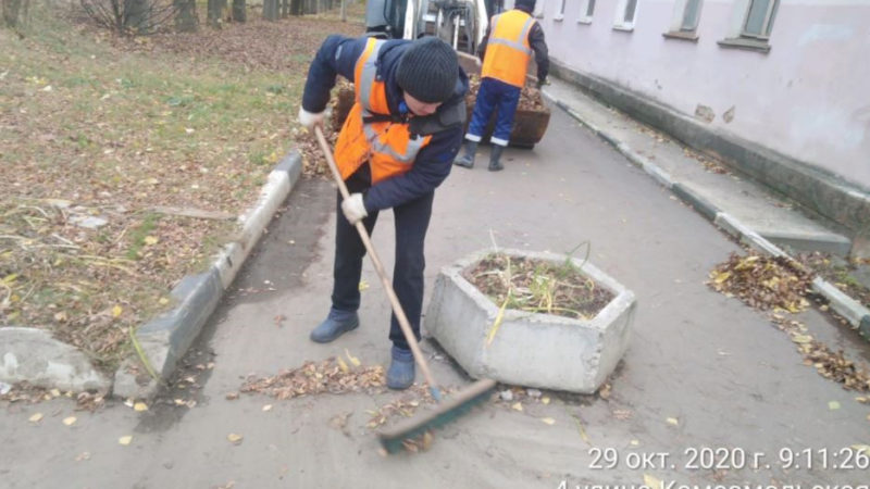 В Рузском округе убирают мусор и листву