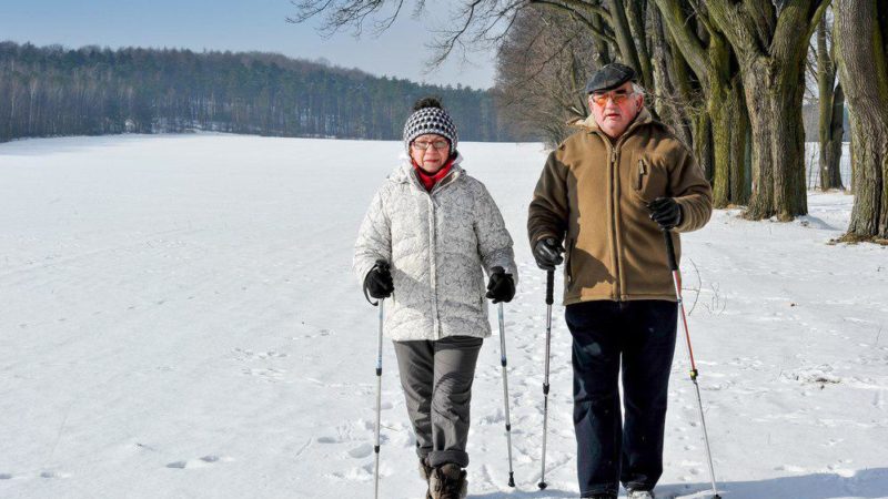 Пожилых ружан приглашают на онлайн-лекцию по скандинавской ходьбе