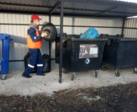 В Рузском округе приводят в порядок контейнерные площадки