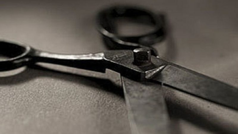 Тучковцам угрожают колюще-режущими предметами