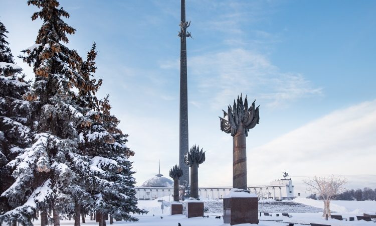 Ружан приглашают на выставку «Моторы войны»