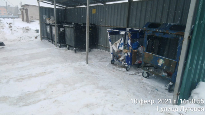 В Рузском округе наводят чистоту на контейнерных площадках