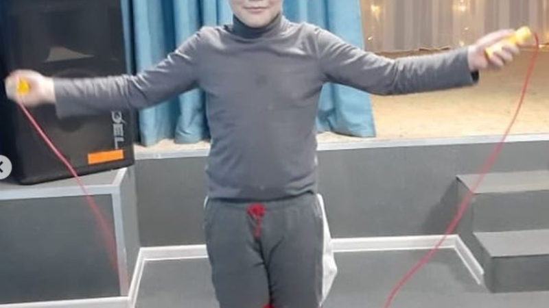 Юные барынинцы приняли участие в игровой программе