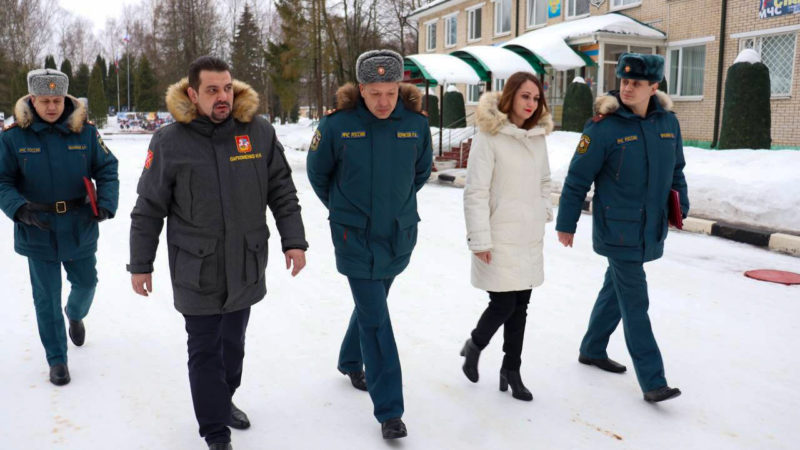 Николай Пархоменко посетил Рузский центр обеспечения пунктов управления МЧС России