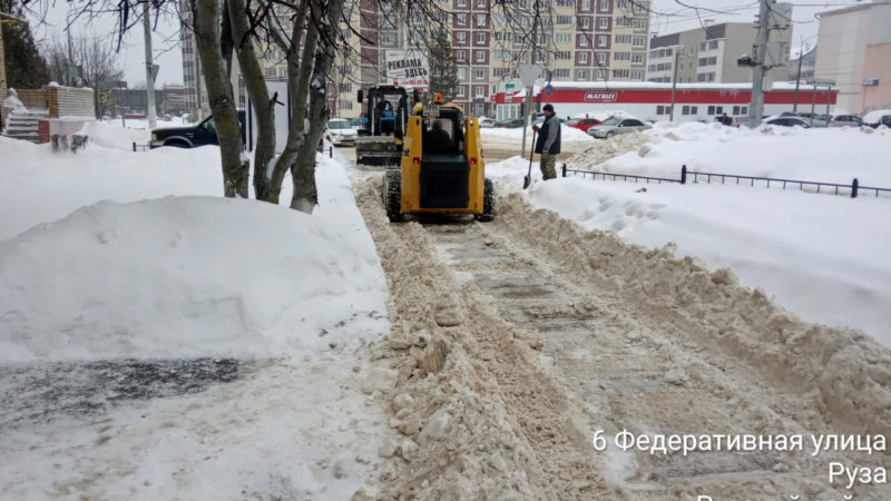 Ружане наводят порядок во дворах