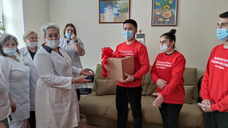 Рузским медикам вручили бонусы