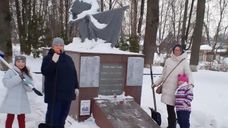 В Рузском округе очистили памятники