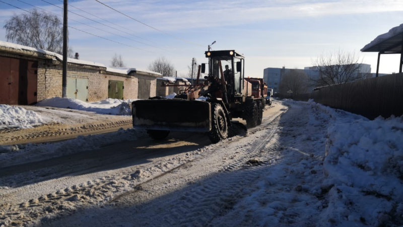 В Рузском округе чистят дороги и общественные территории