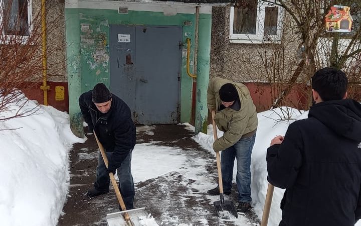 В Микрорайоне Рузы прошла акция «Дружные соседи — чистый двор»