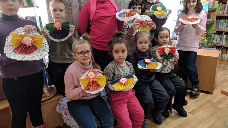 В Тучково мастерили кукол