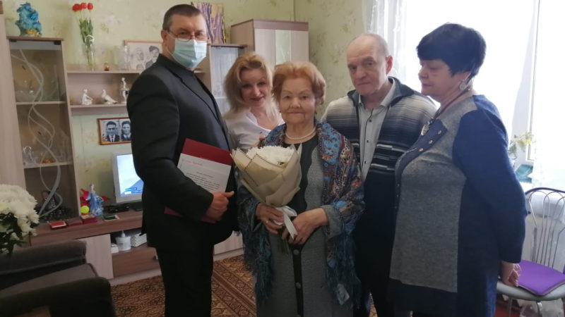 Тучковского ветерана поздравили с юбилеем
