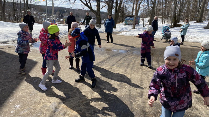 В парке «Городок» прошли «Веселые старты»