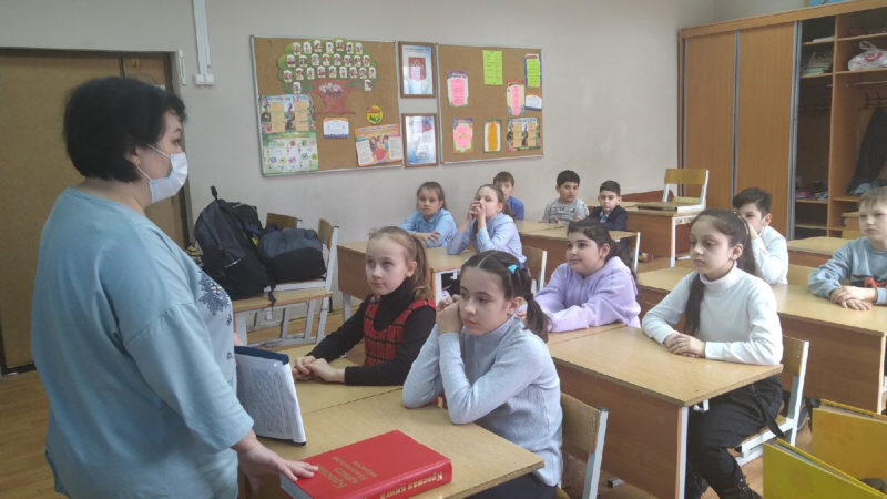 Тучковцы узнали о краснокнижных растениях и животных