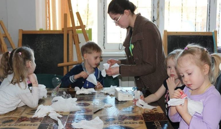 Юные дороховчане побывали на «Масленичных посиделках»