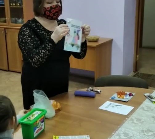 Юные колюбакинцы делали открытки