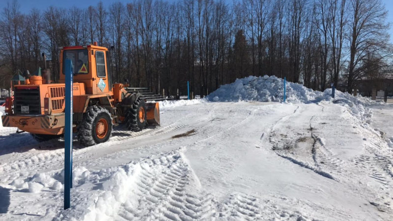 В Рузском округе чистят дороги и территории