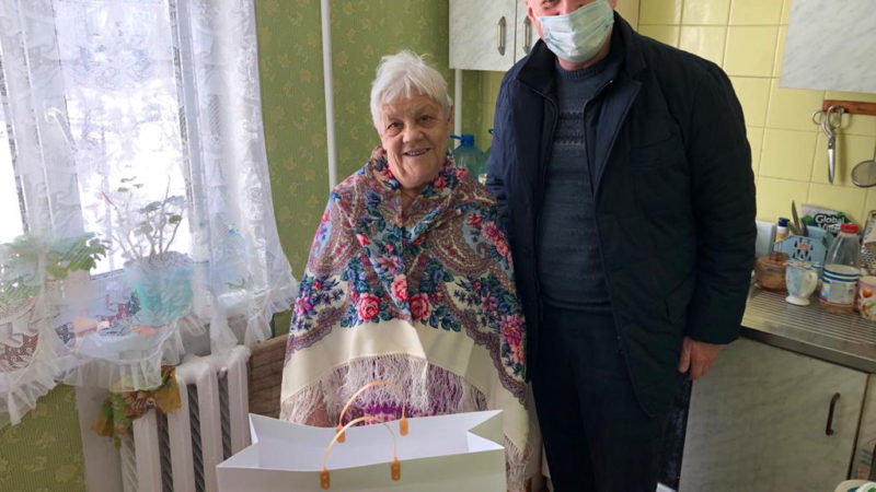 Жительницу Старой Рузы поздравили с юбилеем