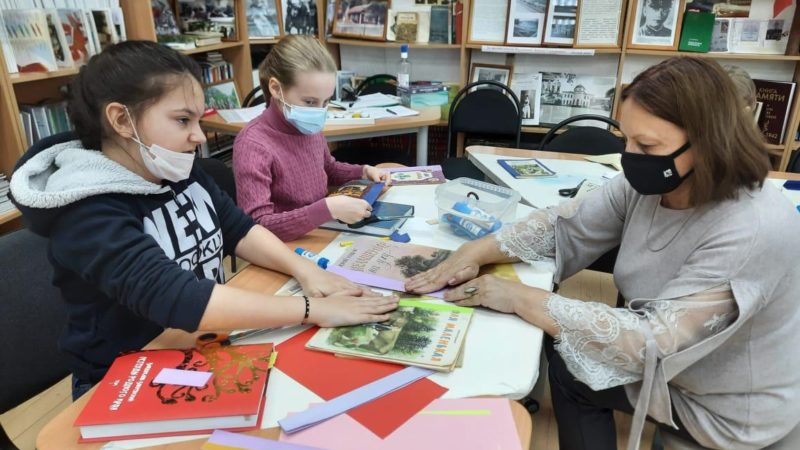 Тучковские школьники лечили книжки