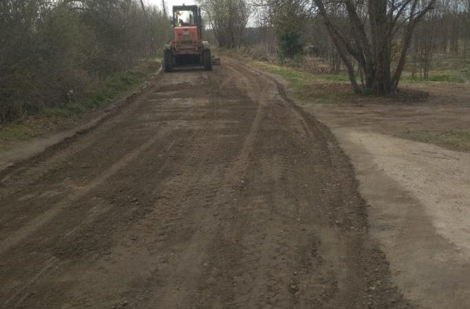 В Рузском округе грейдируют дороги