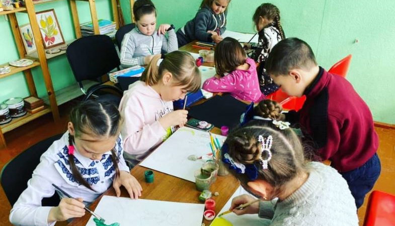 Космодемьянцы рисовали космонавтов и инопланетян