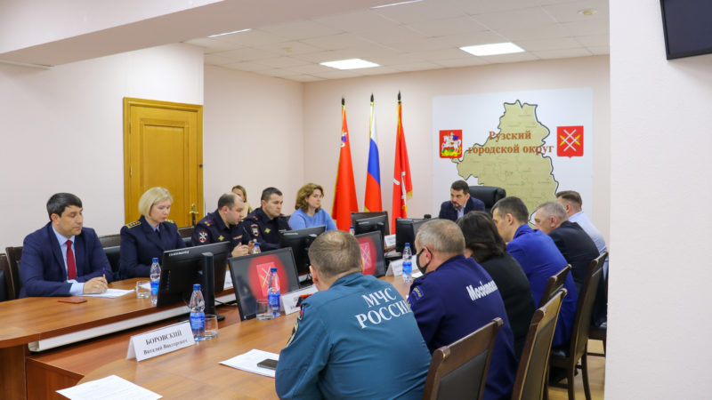 На Городском совете обсудили взаимодействие между администрацией и надзорными органами