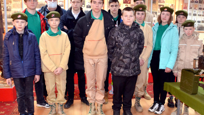 Кожинским юнармейцам дали урок мужества