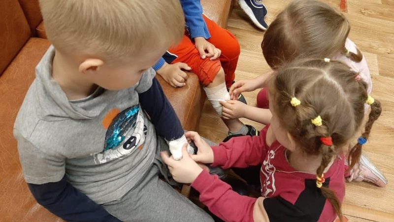 Рузские дошколята учатся оказывать первую помощь