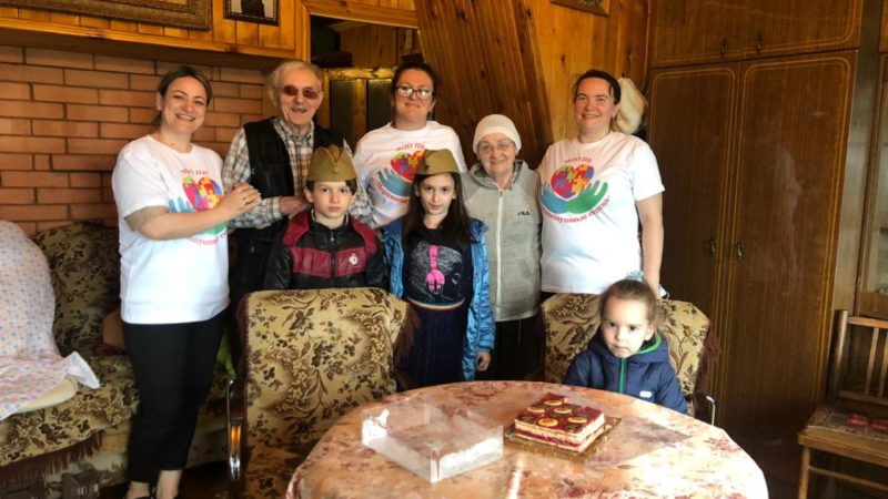 Общественники навестили ветеранов