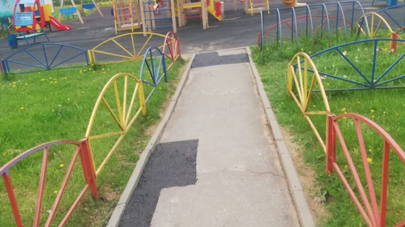 В Рузском округе благоустраивают детские площадки