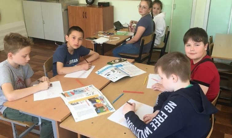 Юные космодемьянцы рисовали на тему безопасности