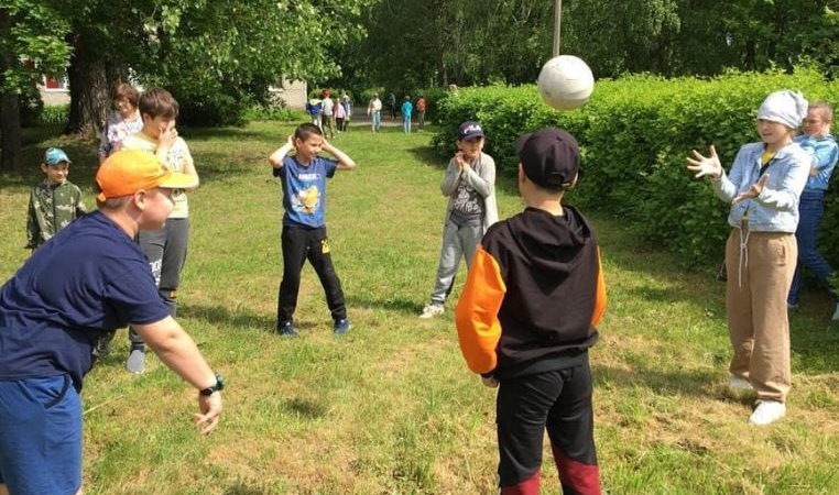 Юные космодемьянцы играли в игры своих родителей
