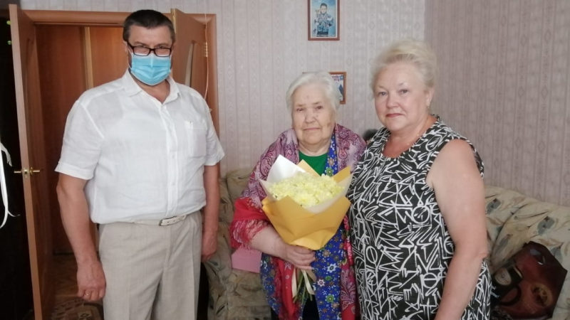 С юбилеем, Клавдия Демьяновна!