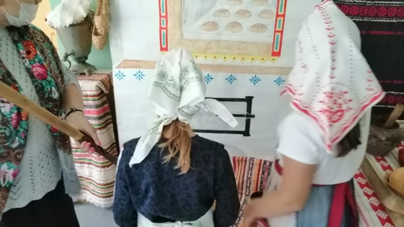 Беляногорцам – об истории старинных предметов